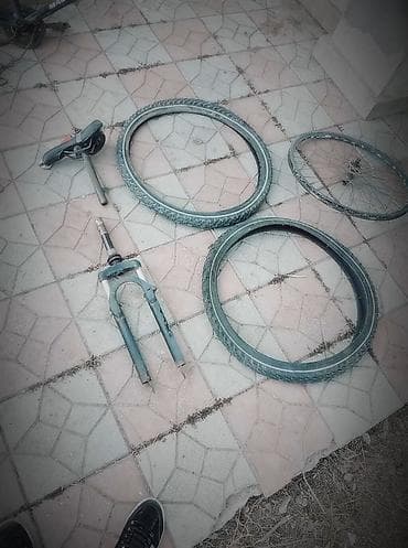 velas: Salam alekum bu velosiped satılır ölü xana kimi təkər lər təzə qabağ — 3