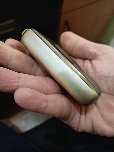 xoncalarin satisi: Ploom X satılır, qızılı rəng, 2 gündü almışam satmagima sebeb istifade — 2