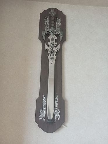 Divar üçün dekorativ qılınc – oyma naxışlı lövhə ilə - Dizayn — 2