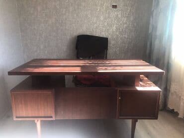 стеклянный стол: Kompüter masası, İşlənmiş — 2