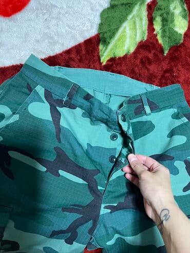 qaqa şalvarı: Herbi şalvarı satılır. Kişi üçündür amma qadında geyine biler. 38 40 — 1