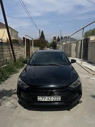 acarlar: Hyundai Elantra: 2 l | 2018 il Sedan — 10