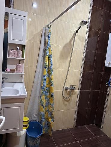 kirayə ev xalqlar: Mehdiabadda 3st icinde ev satilir iki otaq bir zal metbex hamam otagi — 8