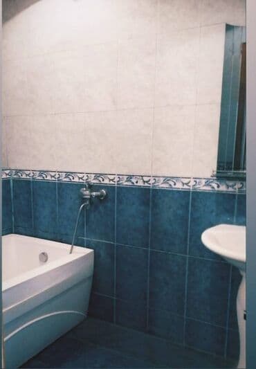 evlər bakı: Binəqədi rayonu 9-cu mikrarayonda Tərlan şadlıq evinə yaxın 17 — 2