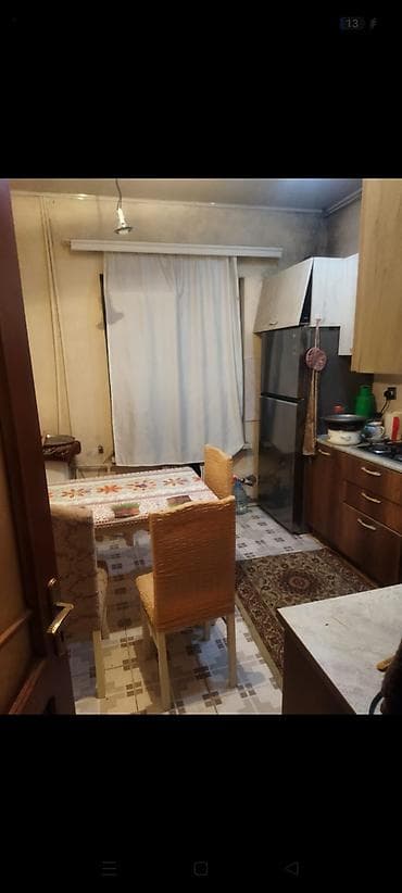 kirayə ev zabrat 1: Bileceride avtovağza metrosuna yaxin 5/1 mertebesinde 3 otaqli bina — 10