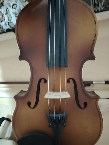 ikinci el gitarlar: Tam komplekt skripka dəsti - 4/4 ölçülü skripka (klassik forma) — 2