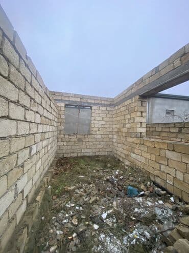 heyet evi: 3 otaqlı, 100 kv. m, Kredit var, Təmirsiz — 10