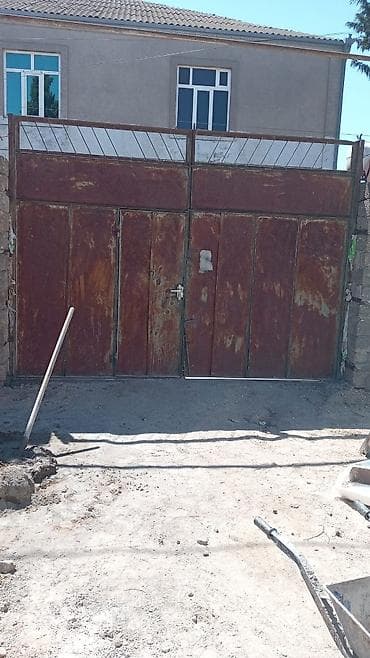 qapi setkalari: Eni 4metr, hundurluyu 3metr darvaza, ünvan binə bolluq. Real aliciya — 1