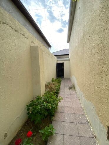 sumgayıt kiralık ev: TƏCİLİ SATILIR! ÜNVAN: Mənzil Corat Bağlarında, Port Novkhani — 3