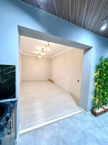 9 mkr kohne binalar: Nərimanov rayonu,Təhsil nazirliyinə yaxin 9 mertebeli binanın 1-ci — 9