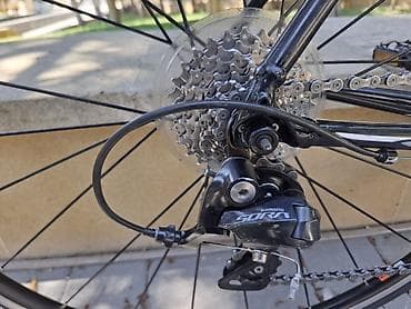 velosiped 32: Trek Domane AL 3 şossə velosipedi - Çərçivə: yüngül alüminium, qara — 3