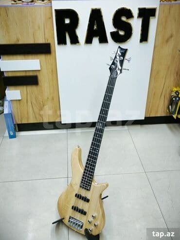 Bas gitaralar: Bas gitara, 5 sim, Yeni, Ünvandan götürmə — 1