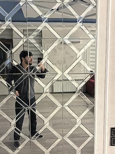 Güzgü Divar üçün, Dekorativ, Naxışlı