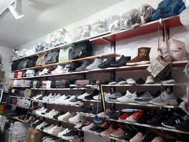 аренда торгового места в магазине: Memar Əcəmi metrosuna yaxınsahəsi 5 kv/m olan, obyekt sumka satmaq — 4