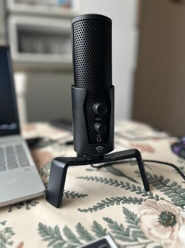 Qulaqcıqlar: İşlənmiş Simli Mikrofon Trust, Ünvandan götürmə, Pulsuz çatdırılma, Ödənişli çatdırılma — 8