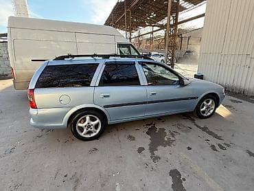 opel xezbek: Opel Vectra Caravan (Universal) – mavi rəng - Kuzov: universal (5 — 6