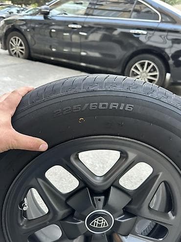 Колеса в сборе: Колесо 225 / 60 / R 16, 5 Болтов — 3