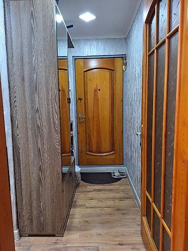 Mənzillər: Bakı, 2 otaqlı, Köhnə tikili, m. Neftçilər, 54 kv. m — 9