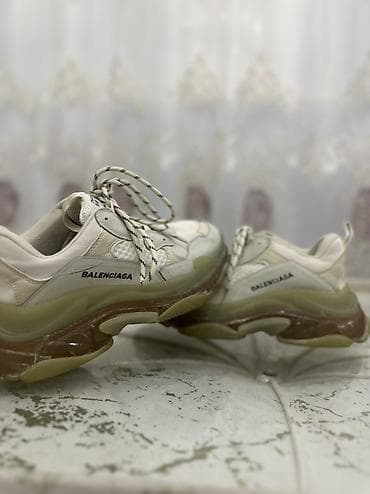jordan krasofka: Balenciaga, Ölçü: 39, rəng - Bej, Yeni — 6