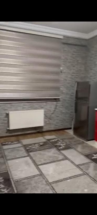 kreditle evlerin satisi: Ehmedli metrosun bir adimliqi.Flo mağazasın arxası 16/6 mertebesi 3 — 5