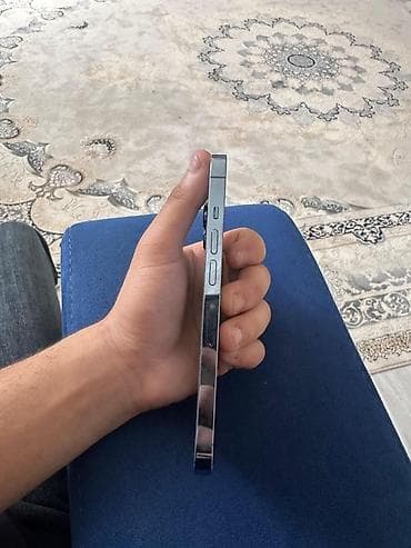 iphon xr: IPhone 13 Pro, 128 GB, Sierra Blue, Face ID — 7