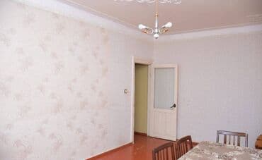 ist petrol tbilisi prospekti: Bakı, 5 otaqlı, Köhnə tikili, m. Həzi Aslanov, 120 kv. m — 10