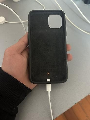 kabeller: Apple Smart Battery Case – iPhone 11 uyumlu, qara rəng — 1