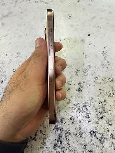 iphone 16 satilir: IPhone 16 Pro, 128 GB, Qızılı, Simsiz şarj, Face ID — 3