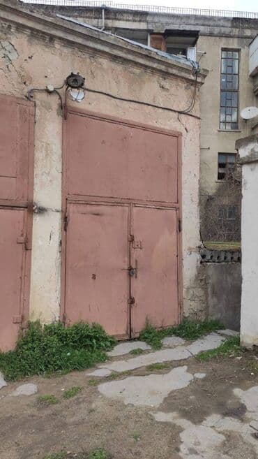 xirdalan mehdi huseynzade: Qaraj satılır 📍 Elmlər metrosu yaxınlığında, Gömrük Hospitala yaxın — 2