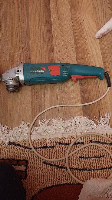 su nasosu satilir: Б/у Электрический лобзик Виктор, 800 Вт, Самовывоз, Нет кредита — 3