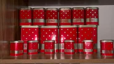 16 ədəd Sovet dövrünə aid klassik mətbəx ədviyyat və ərzaq qabları