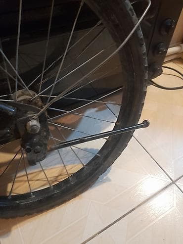 green velosiped: Şəhər velosipedi 24", sürətlərin sayı: 1 — 3