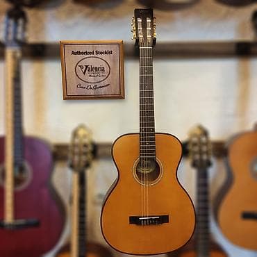 akustik gitara: Klassik gitara Valencia VC434 Üst:Sitka Spruce Qol: Rosewood – Curved — 3