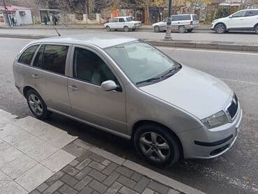 mercedes ceska buferi: Ön, Skoda Fabia, 2007 il, Almaniya, Ünvandan götürmə — 1