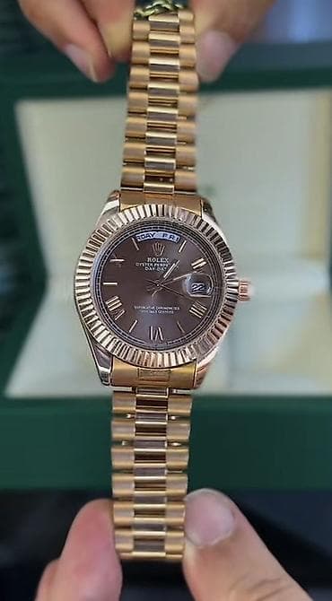 saat arient: Rolex Day‑Date, “Rose Gold Coffee” rəng palitrası - Korpus və — 2