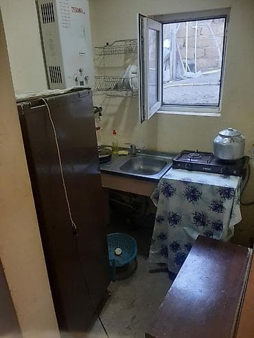 he yet evi xirdalan: 2 otağlı ev internet də içində 210 Manat. masazır tam isdori arxası — 4