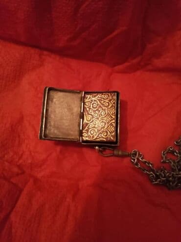 tibbi hədislər toplusu kitabi pdf: Mini guran kitabı gümüş kutuda antikdir.türkiyədə 1778 ci ildə — 7