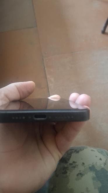 IPhone 15 Pro Max, 256 GB, Black Titanium, Face ID — 7