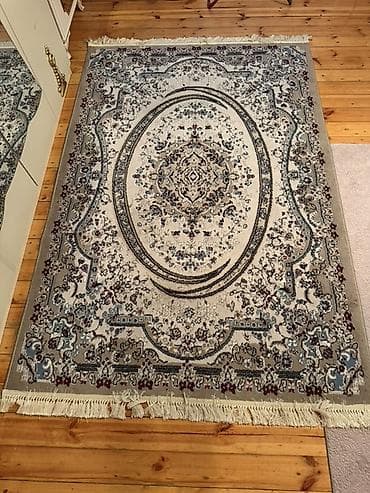 antika: Klassik naxışlı xalça - Ölçü: təxmini 160 x 230 sm (şəkildə taxta — 2