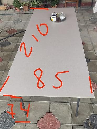 Qonaq masası, Açılmayan, Dördbucaq masa