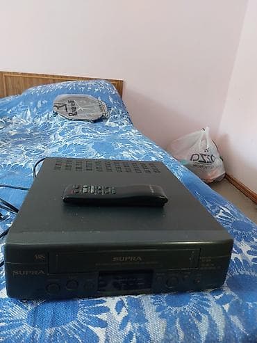 mp3 fm modulator: SUPRA VHS videomaqnitofon - Format: VHS kasetlər üçün - Ön paneldə — 1