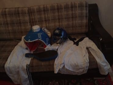 karate paltarı: TAEKWONDO PALTAR SATILIR KASKA VE QORUYUCU KƏMƏR VE PALTARLAR 12-13 — 3