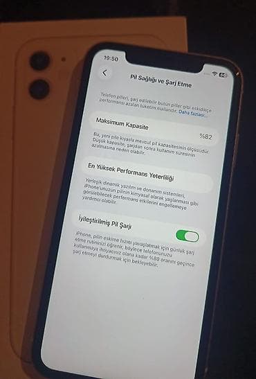 iphone 4s adapter: IPhone 11, 128 GB, Ağ, Face ID — 2
