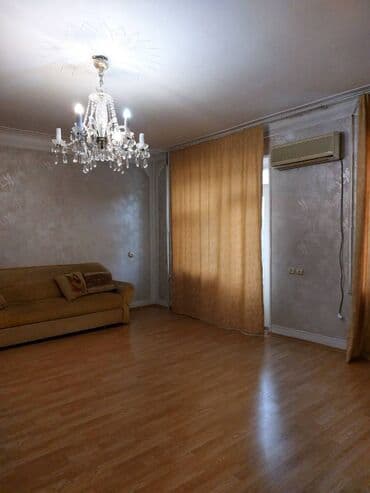 sumqayıtda 1 otaqlı evlərin qiyməti: Bakı, 4 otaqlı, Köhnə tikili, 100 kv. m — 3