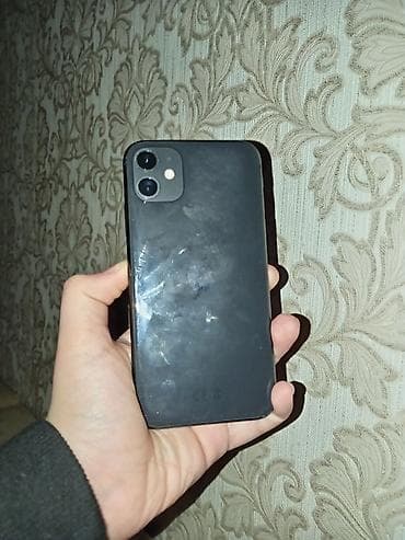 ekran tv: IPhone 11, Qara, Face ID — 1