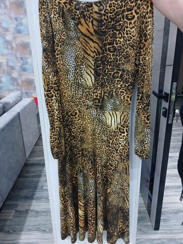 plasma pen aparat: Нарядное тигровое платье хорошего качества .Почти новое размер 42 — 3