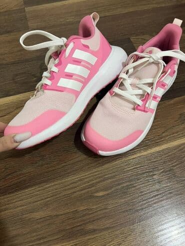 Tuflilər: Original Adidas Ingiltereden alinib 38 razmer 2 defe ofis ichi — 1