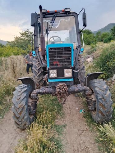 Грузовой транспорт: Belarus 821 markalı traktor. Kənd təsərrüfatı işləri üçün yararlıdır — 1