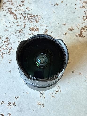 nikon d200: Çox az istifadə olunub. Əlavə linza hədiyyə olunacaq. Real alıcı üçün — 5