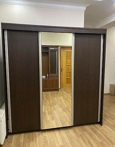 3 qapılı, Güzgülü, Qəhvəyi, Taxta, Kupe, Düz dolab